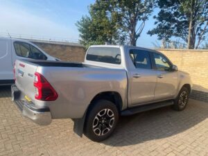 Toyota HIlux Recovery